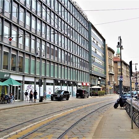 Via Torino Apartment 2 Милано Екстериор снимка