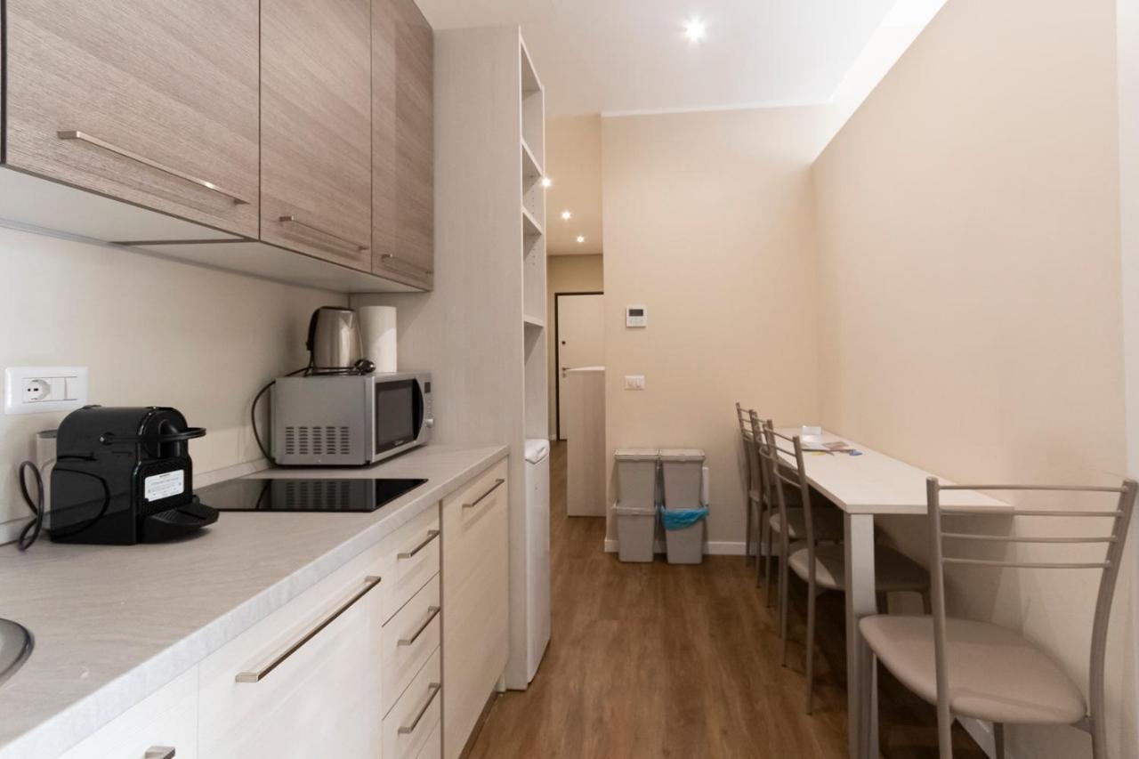 Via Torino Apartment 2 Милано Екстериор снимка