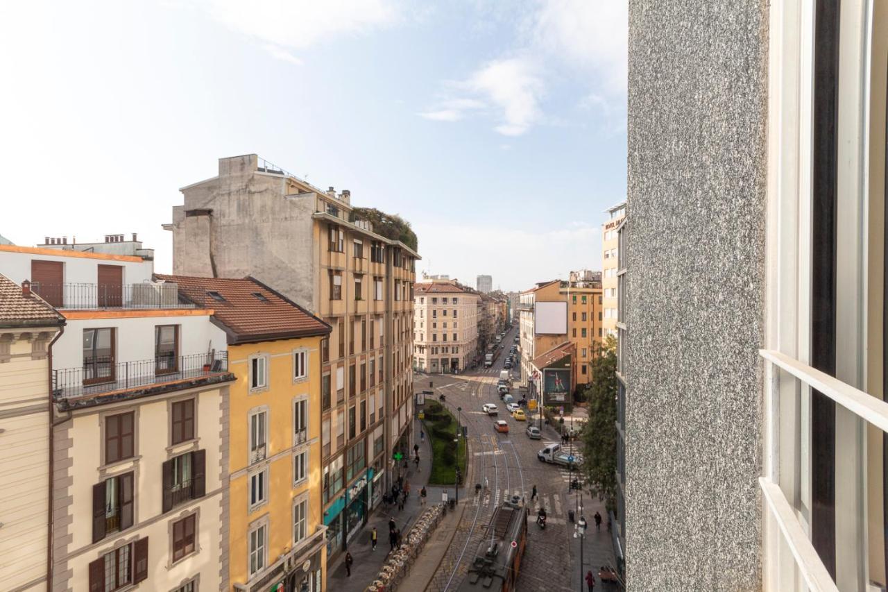 Via Torino Apartment 2 Милано Екстериор снимка