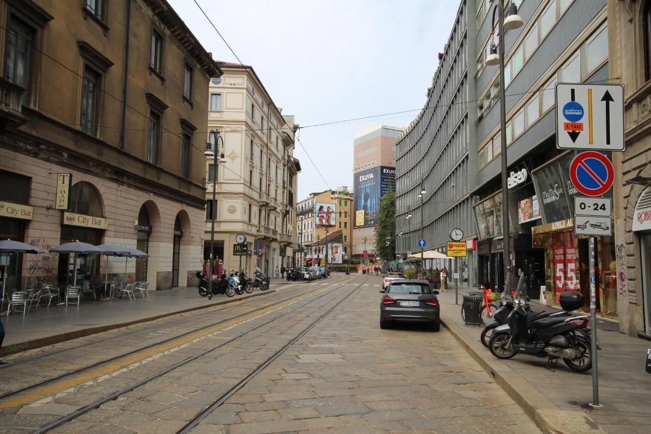 Via Torino Apartment 2 Милано Екстериор снимка